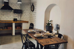 LA MADRIGUERA ECO CAVES
