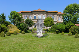 Atelier de Balias-Château de Serans