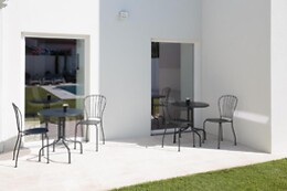 THE SPOT HOSTEL OFIR