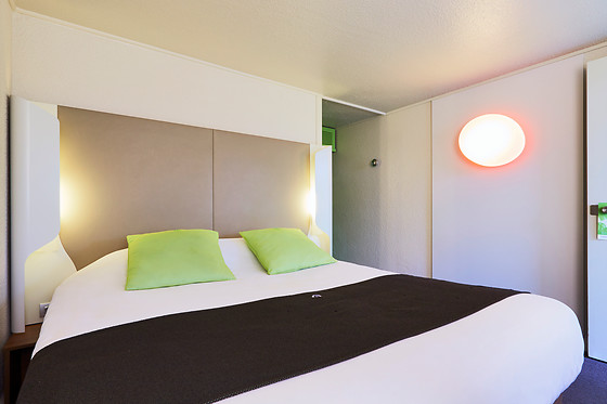 Hôtel Campanile Nogent sur Marne - photo 1