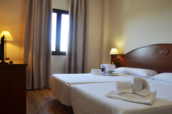 HOTEL REYES ZIRIES - photo 1