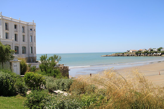 Hotel The Originals Royan Miramar - photo 3