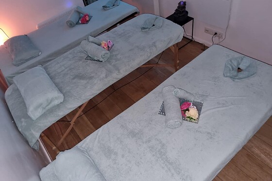 Holly Beauty Salon - photo 1