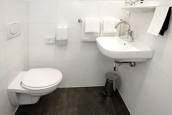 City Hotel Terneuzen - photo 9