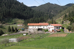AKUIOLA CASA RURAL