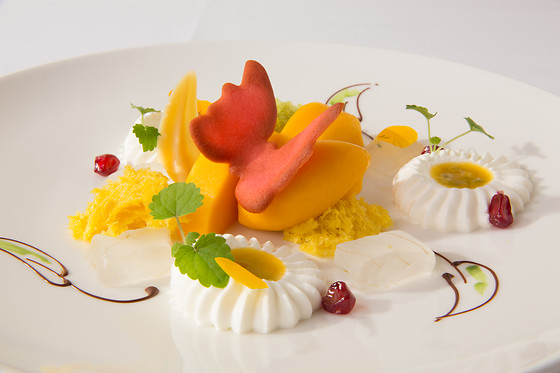 Restaurant Schloss Bottmingen - photo 1