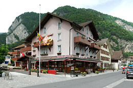 Hotel Rössli**