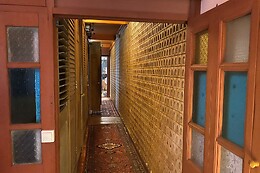 Ban Sin Thaï