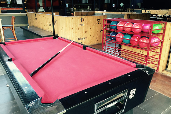 Bowling Planet - photo 1