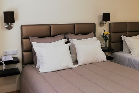 HOTEL PENINSULAR - AMARES - photo 3